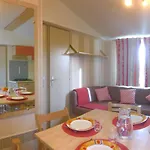 Mobilhome Climatise 3ch 6p Dans Parc Des 7 Fonts * Agde